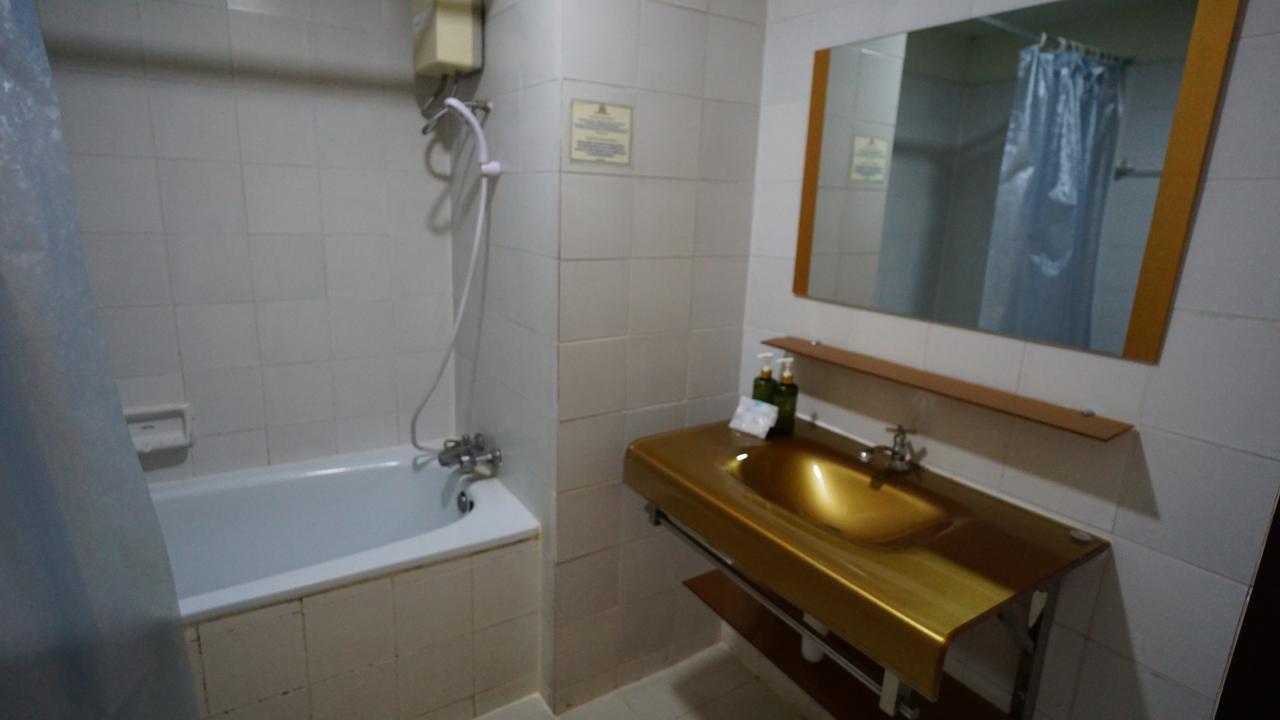 Supanich Railway Station Aparthotel Τσιάνγκ Μάι Εξωτερικό φωτογραφία