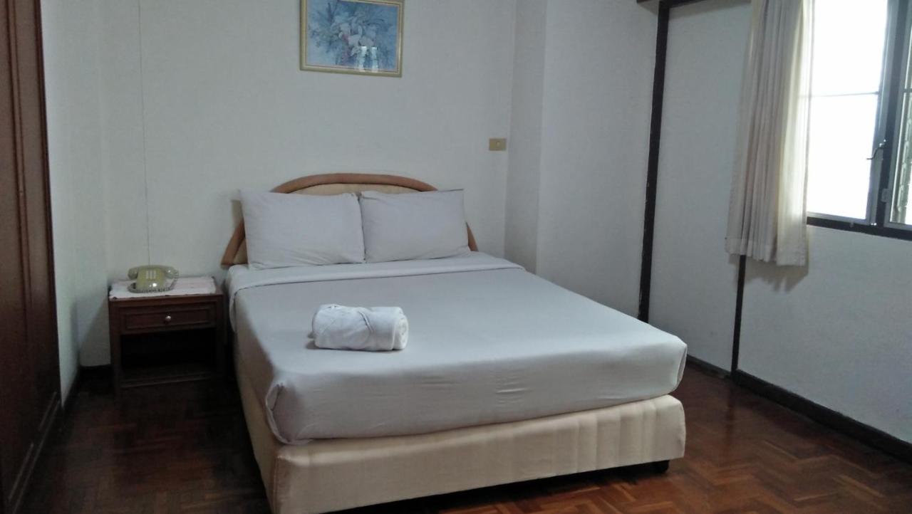 Supanich Railway Station Aparthotel Τσιάνγκ Μάι Εξωτερικό φωτογραφία